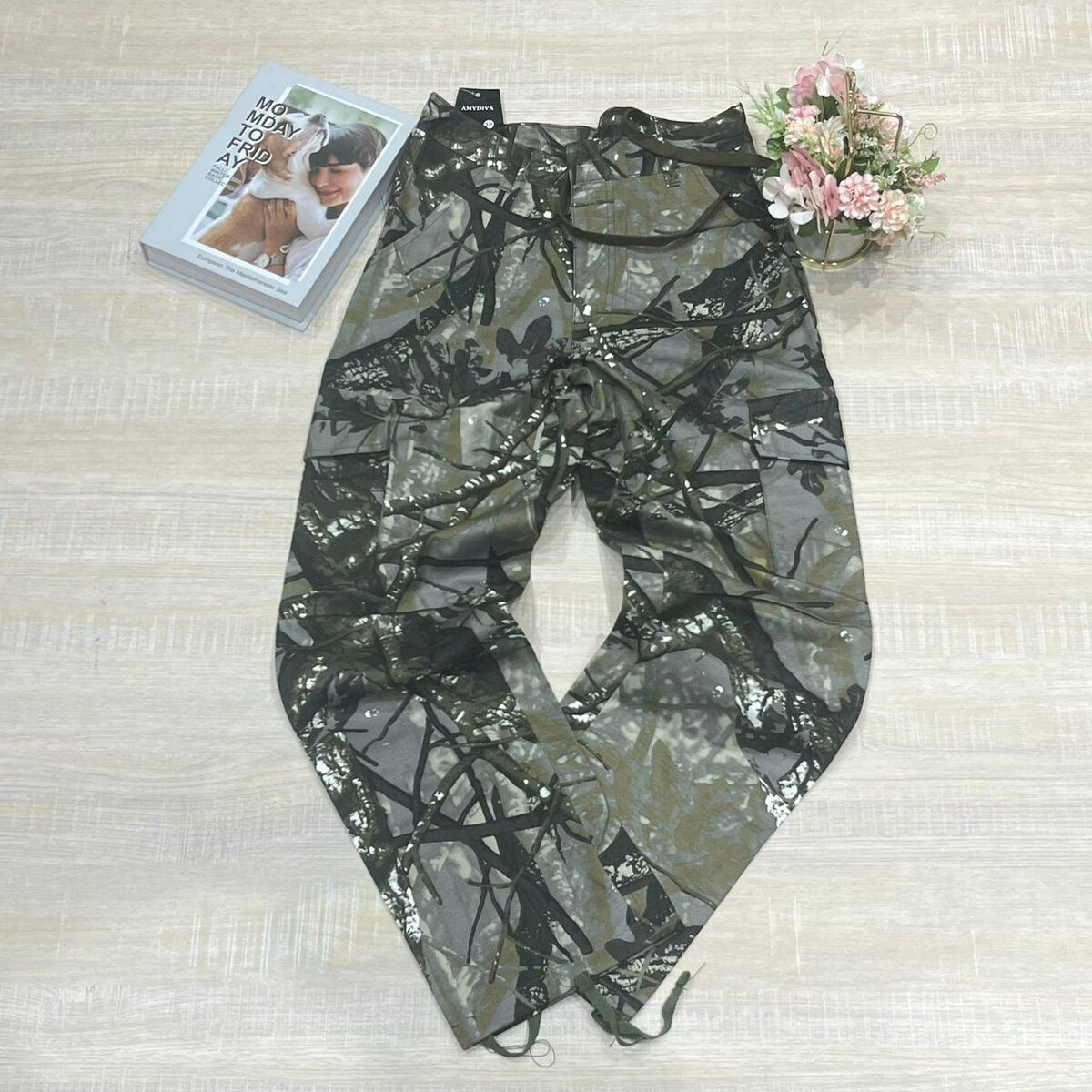 Solid camouflage joggers