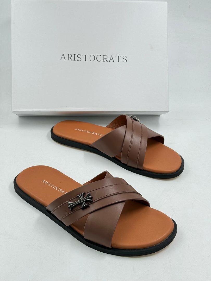 Quality fashion slippers