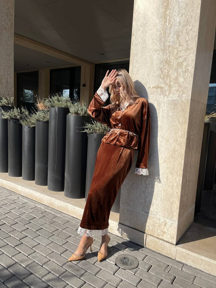 Двойка велюровая