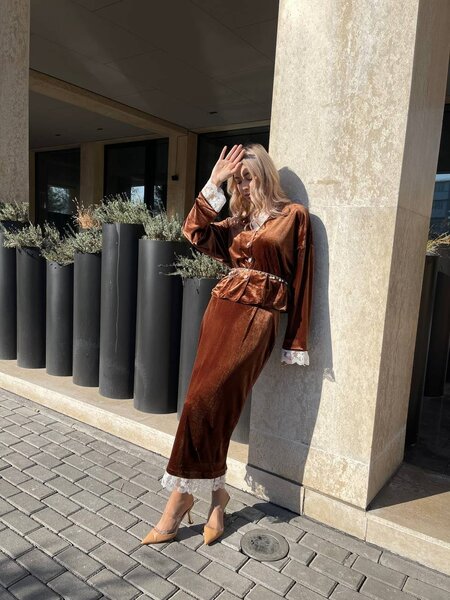 Двойка велюровая