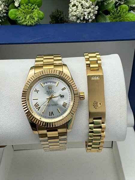 Rolex watch with bracelet