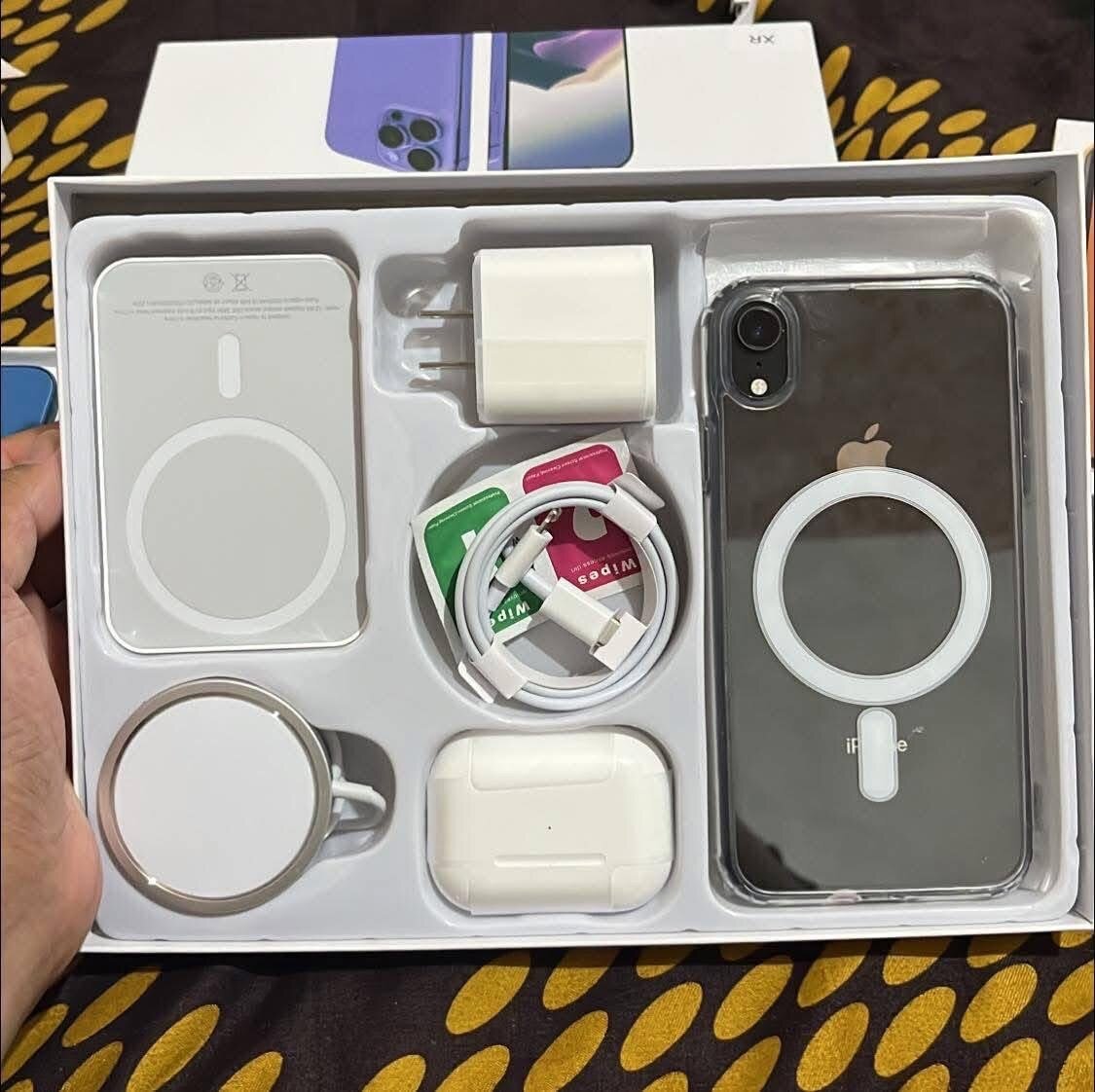 Coque magnétique iPhone XR