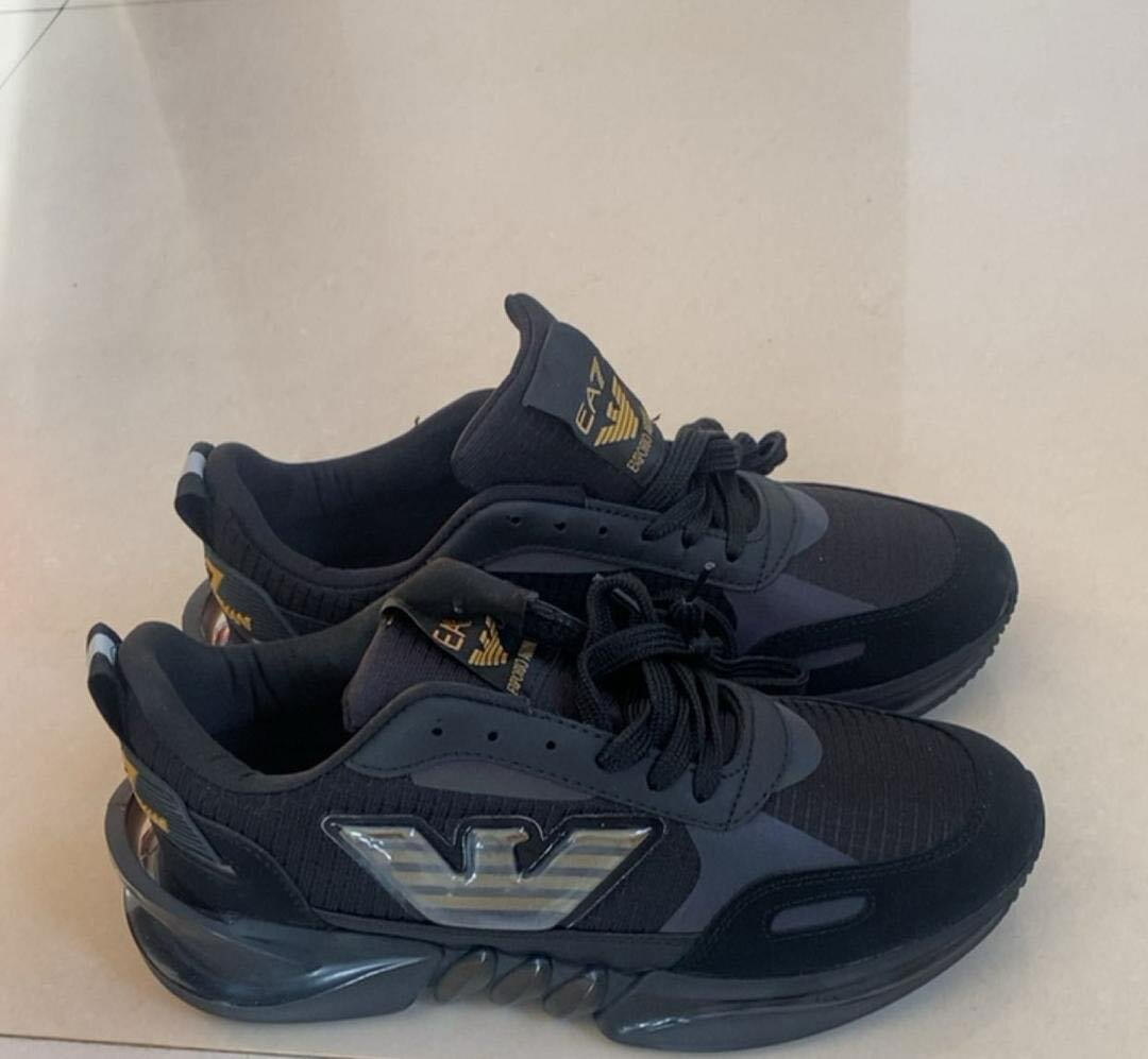 EA7 armani shoe