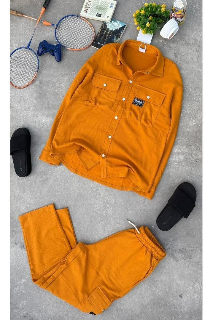 Tenue de loisirs orange
