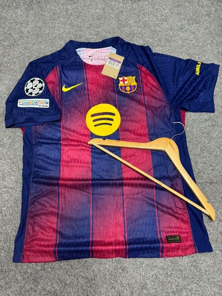 Maillots de football de club