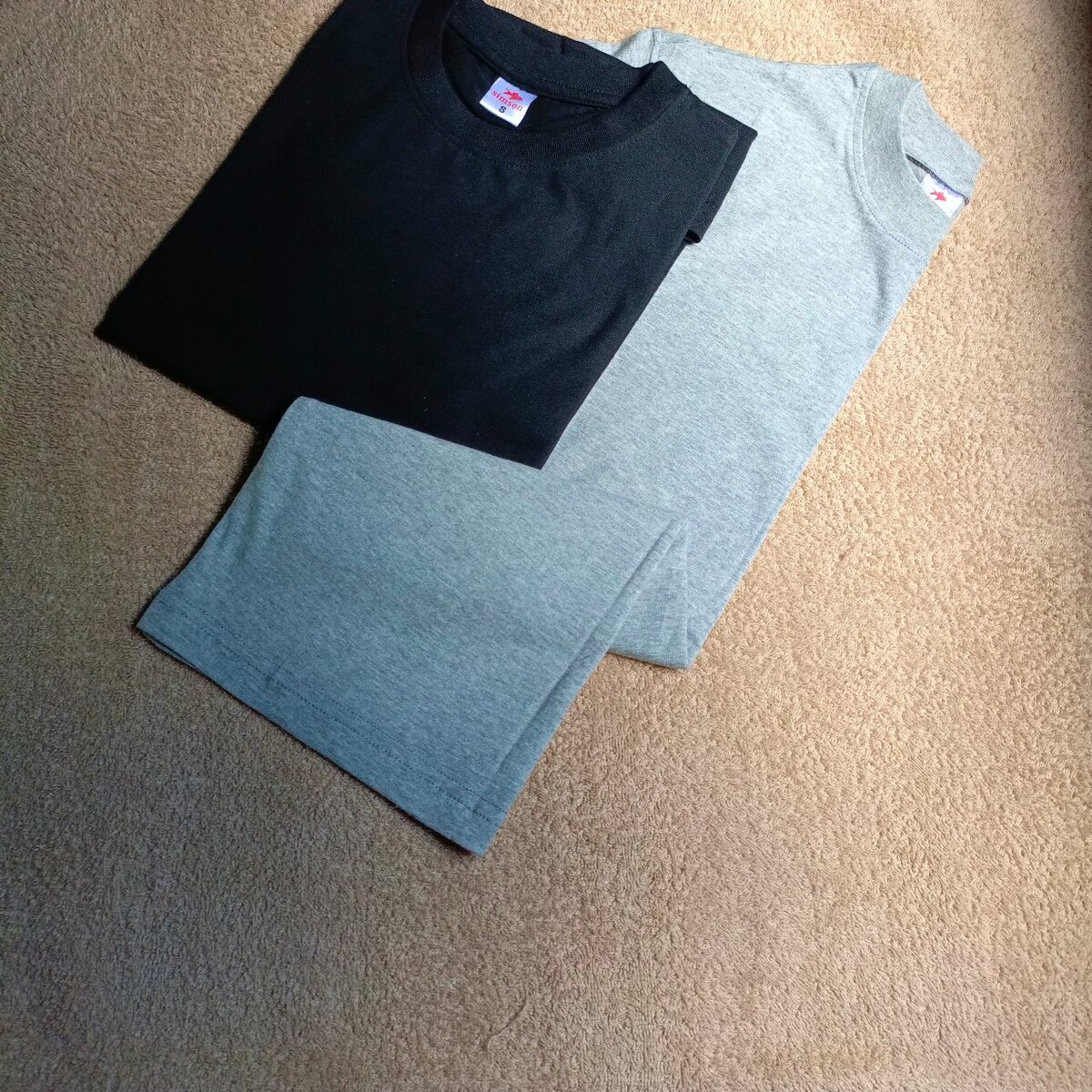 NEW ROUND NECK T-SHIRTS