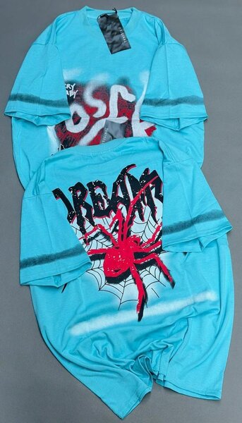 T-shirts colorés graphiques