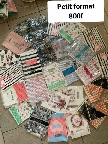 Lot de Sacs Cadeaux Variés