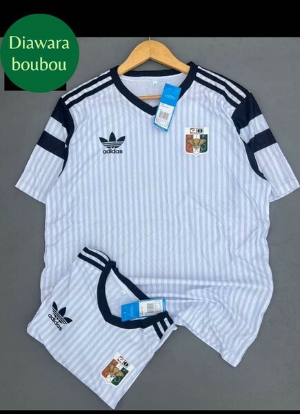 Maillot de football Adidas