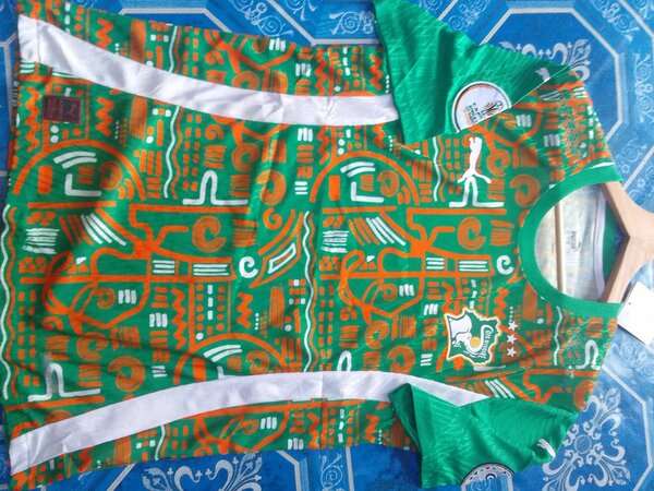 Maillot de football vert original