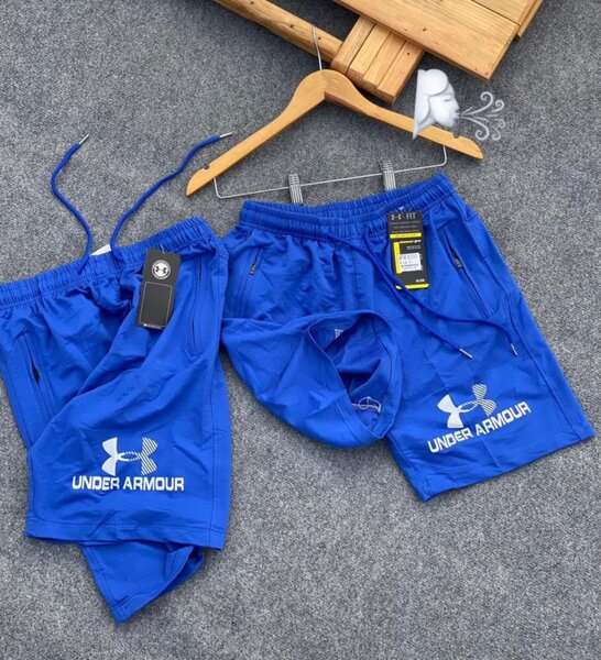 Shorts de sport avec logo