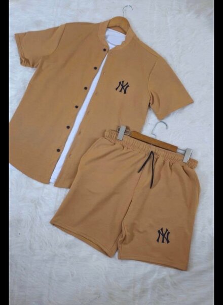 Ensemble sport tendance beige