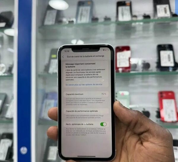 iPhone d'occasion 75% batterie