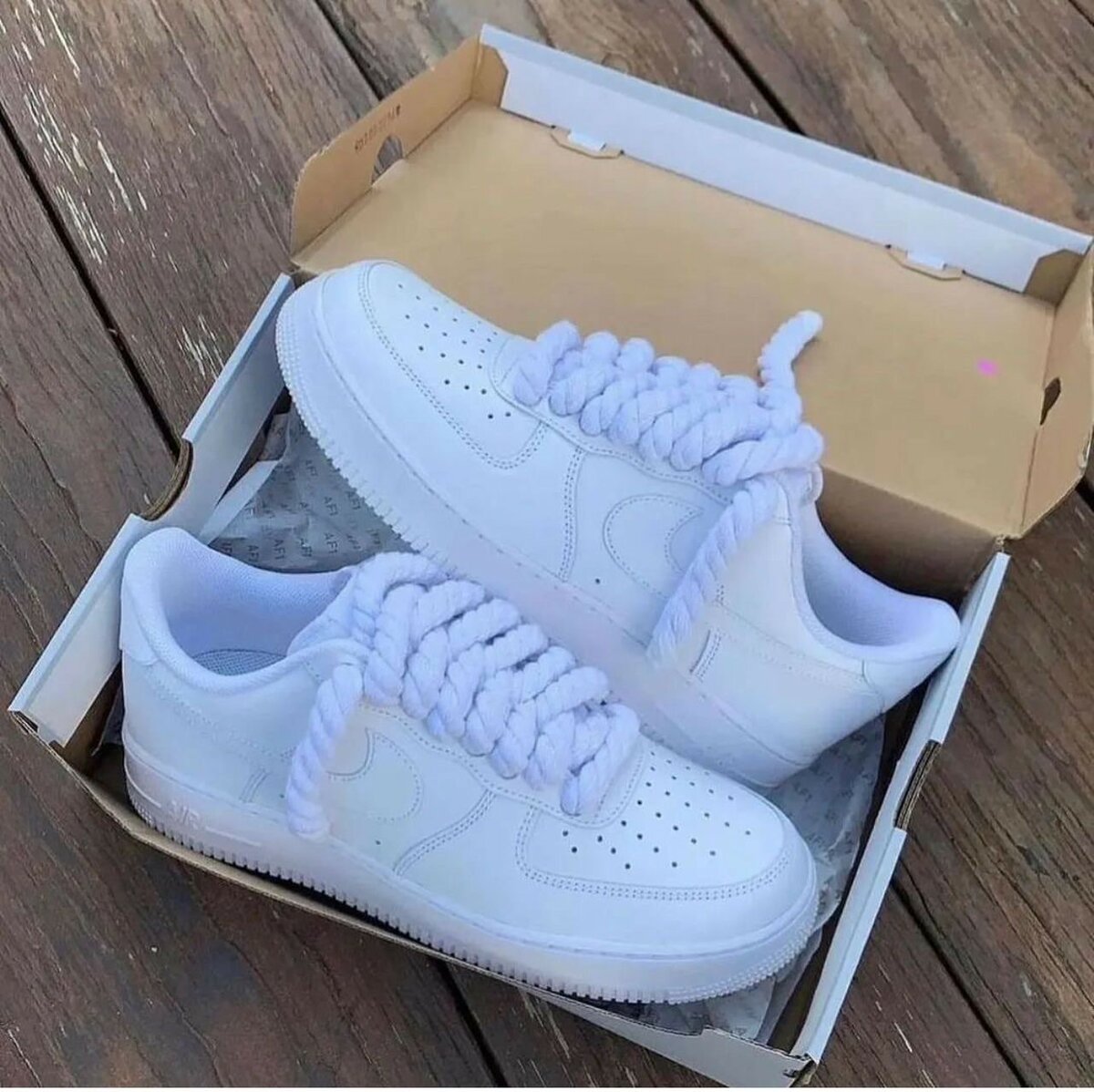 NIKE AIRFORCE BIG LACE ALL WHITE