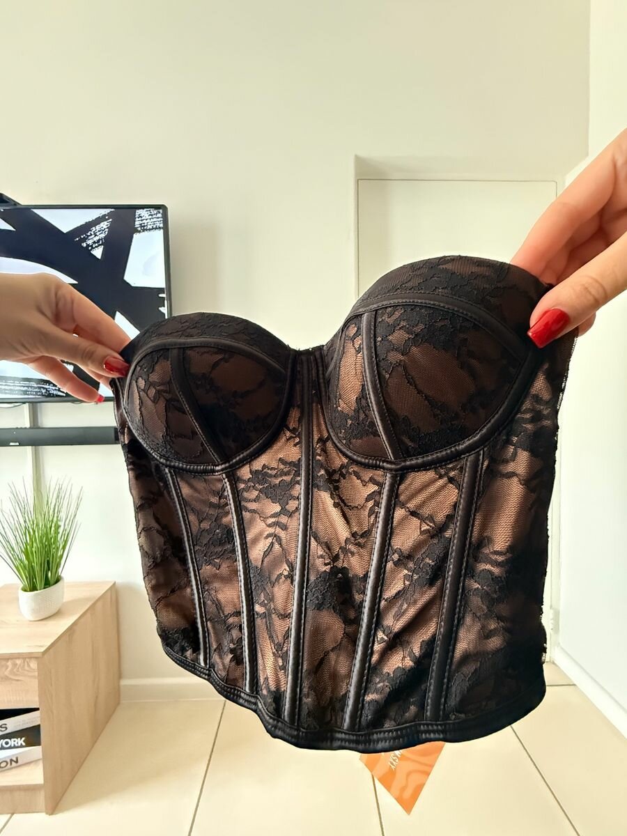 Bustier en dentelle sexy