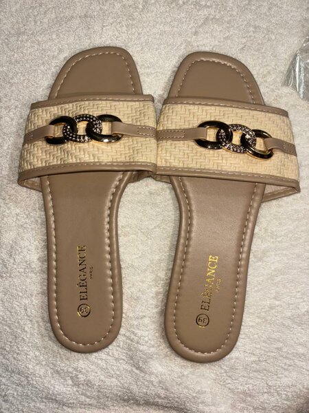 Sandales élégantes à chaîne pour femmes