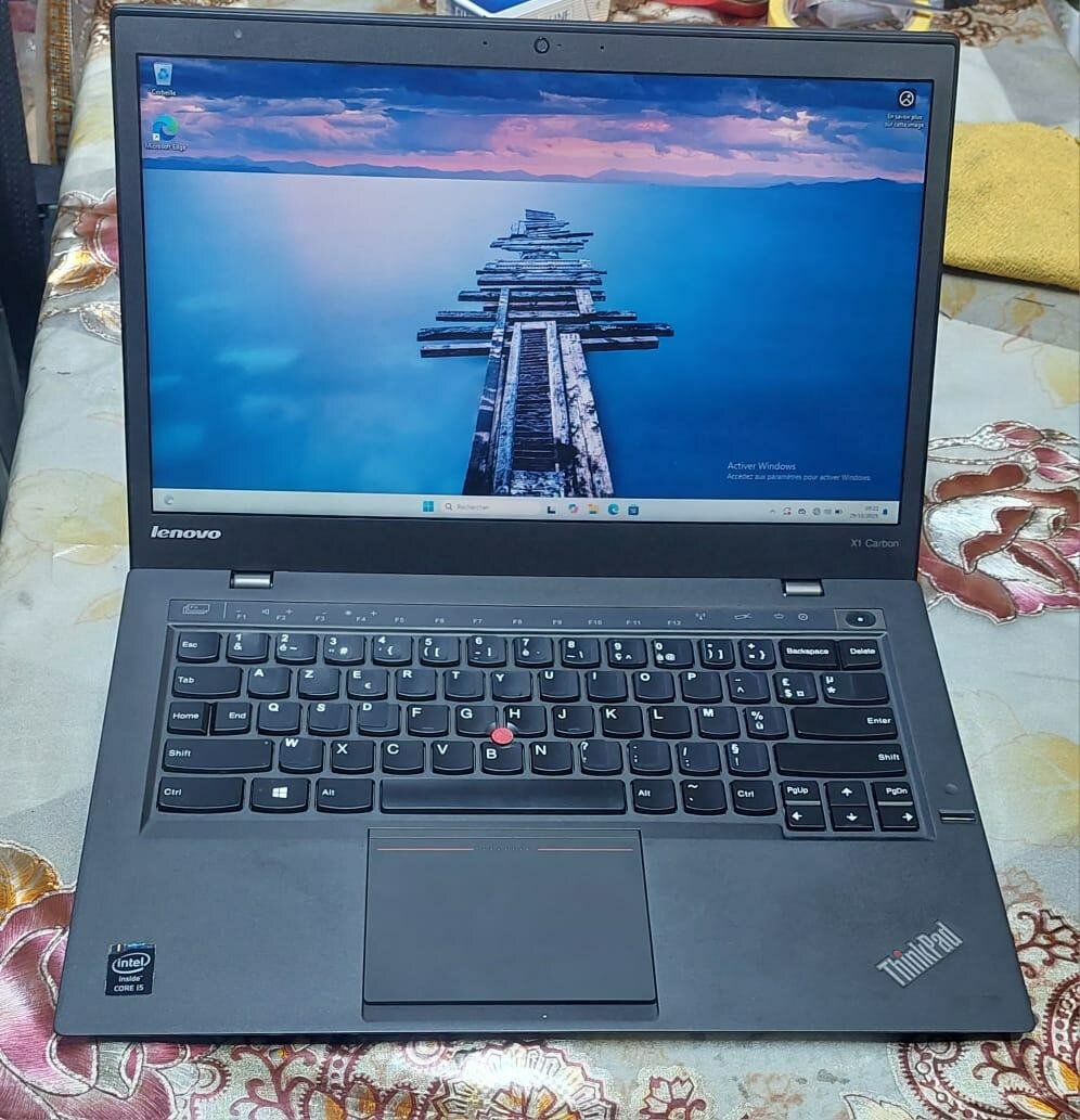 Lenovo i5 Touch sac et souris