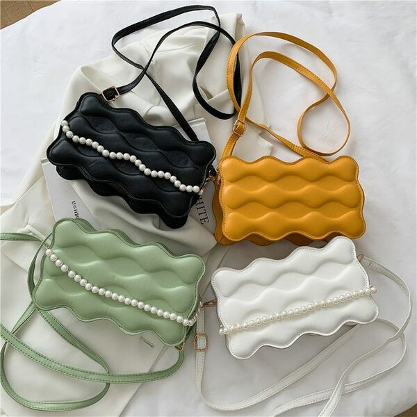 Curly bag