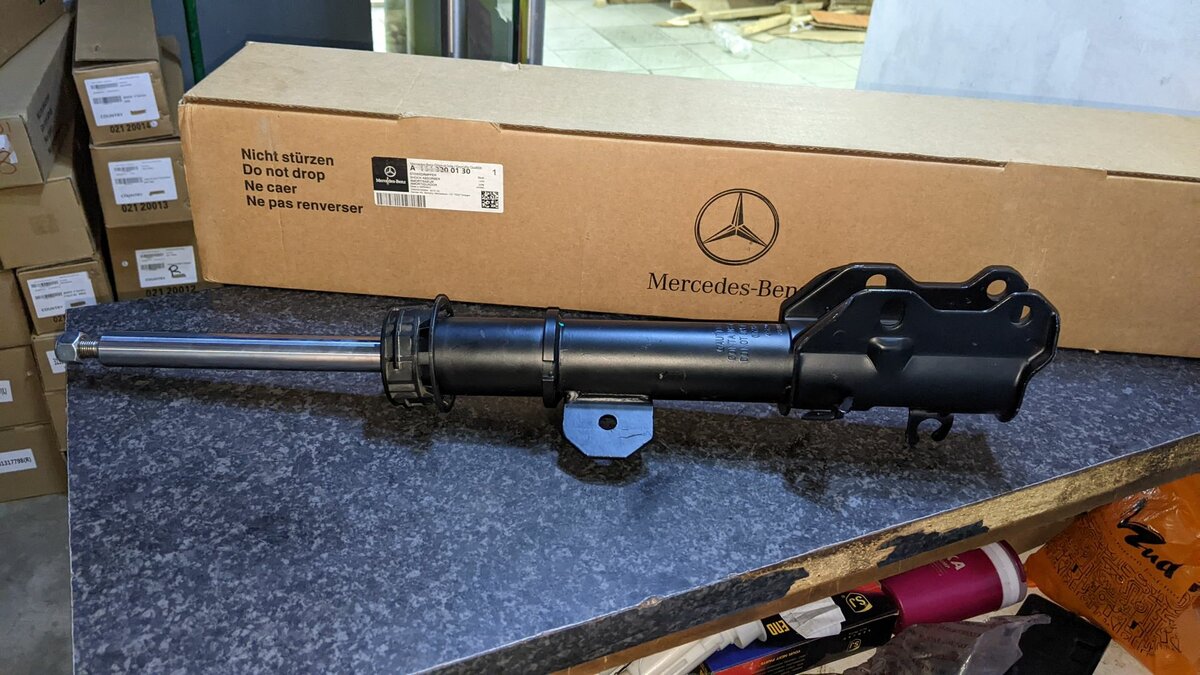 Front Shocks Absobers For Mercedes Benz Viano X447 2020