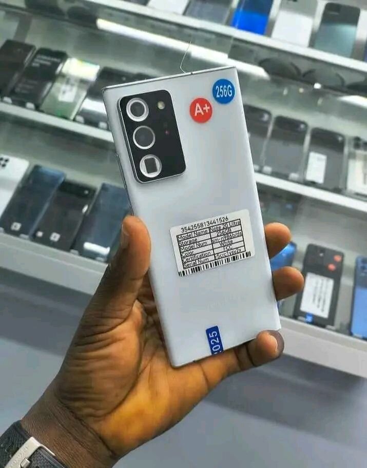 Smartphone 256 Go A+