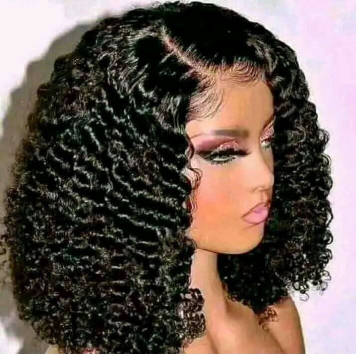 Perruque Frisée en Dentelle