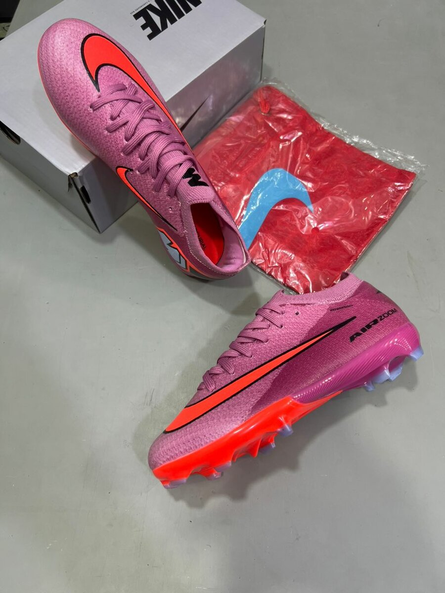 Chaussures de Football Rose