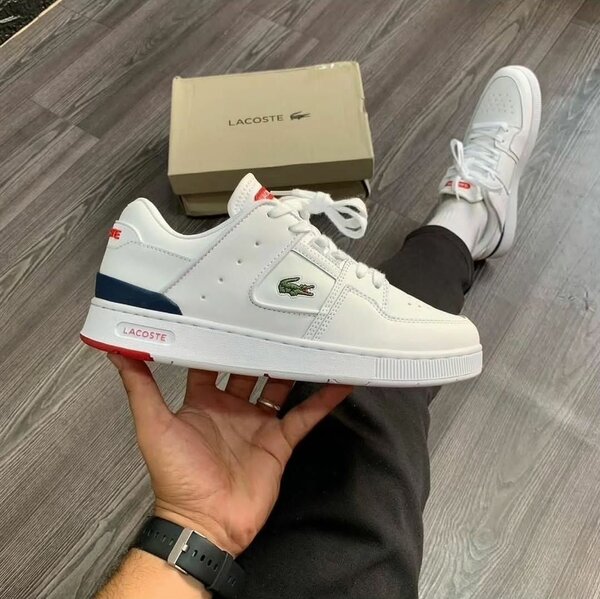 Baskets Lacoste blanches