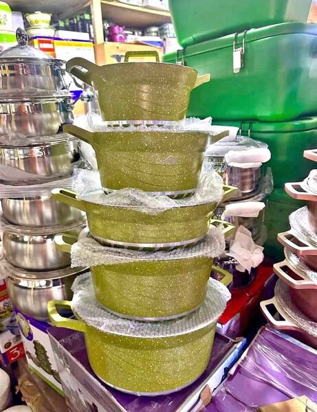 Batterie de cuisine antiadhésive 5 pièces