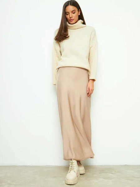 Атласная юбка миди