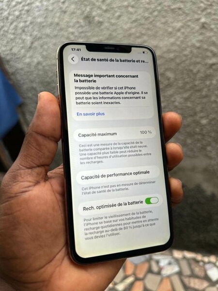 iPhone 11 Pro Max doré