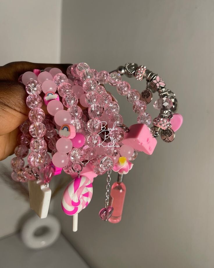 Bracelets colorés en perles