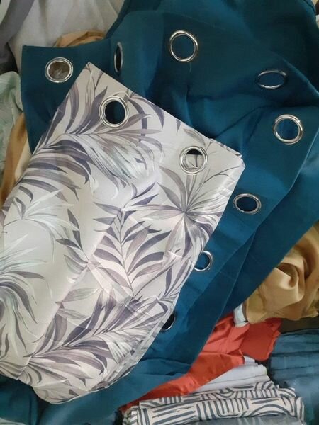 BEAUTIFUL QUALITY CURTAINS 