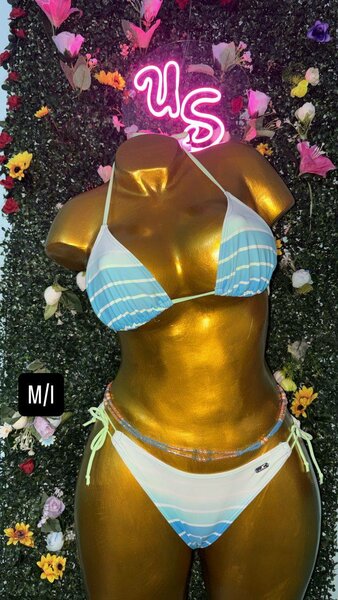 Bikini femme tropical été