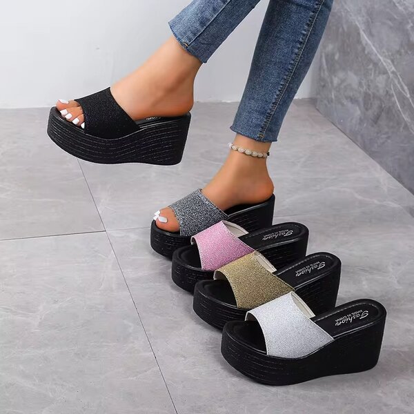 Sandales plateforme tendance femme