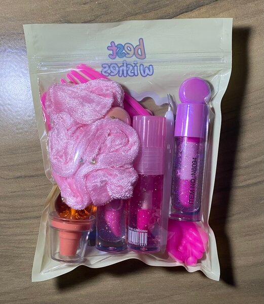 Kit de beauté rose tendance