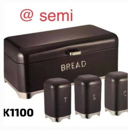 Set of bread bins