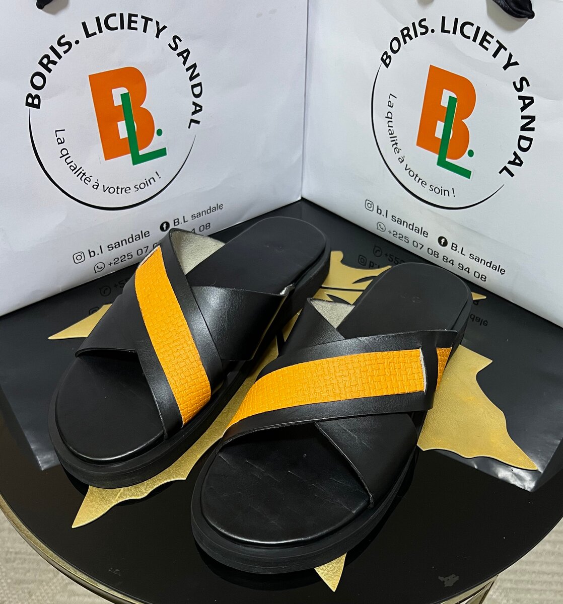 Sandales Noires et Orange