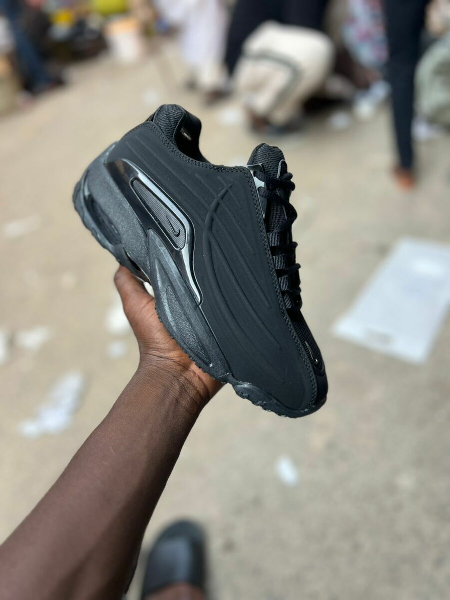 Baskets noires unisexes