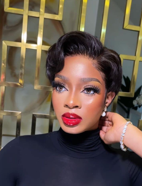 Pixie cut Style Inspo 