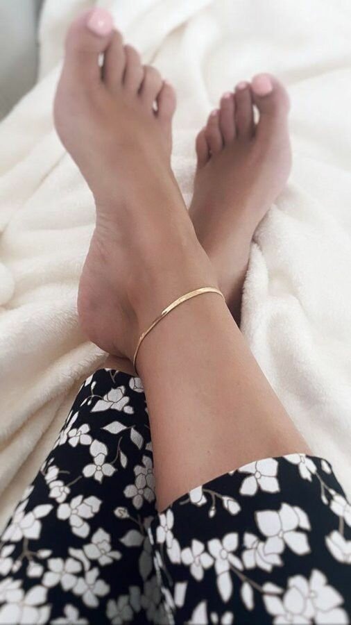Quality anklet