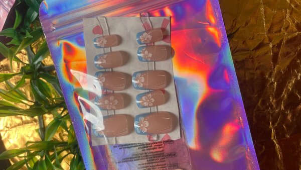 Ongles Press-On Style & Chic