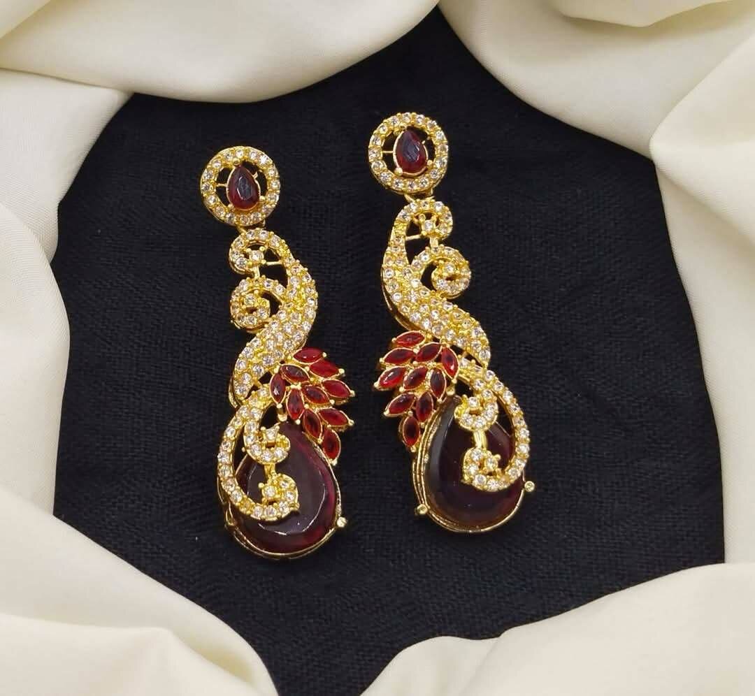 Ladies earrings