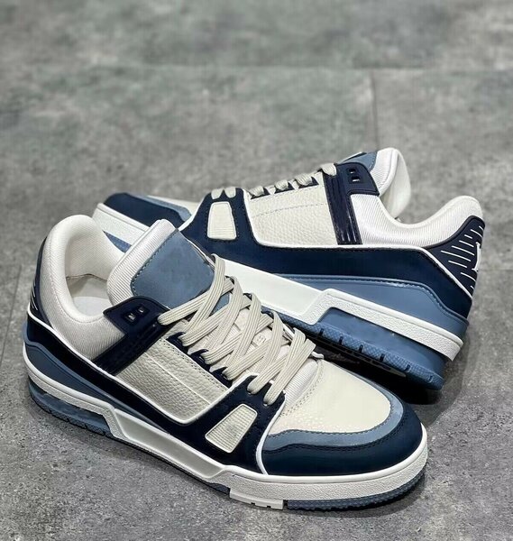 Baskets LOUIS VUITTON