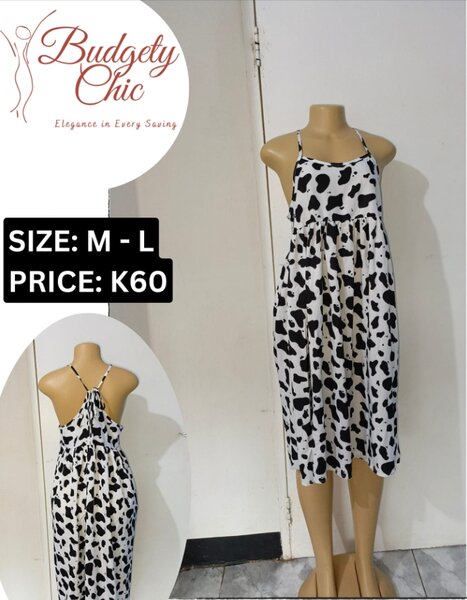 Chic women's dress color black and white size: m-l