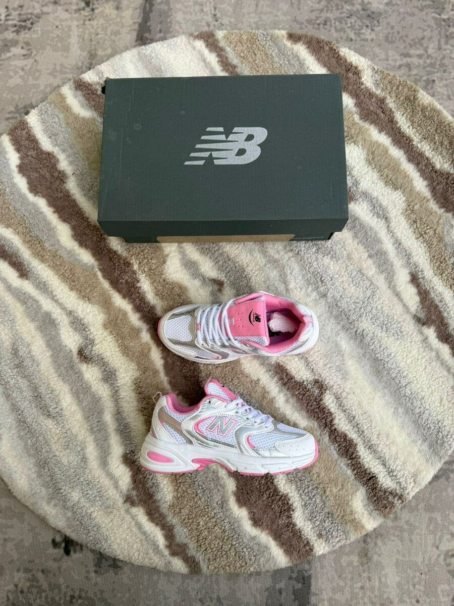 New Balance Sneakers Unisex