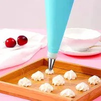 Cake Decorating Set Frosting Icing Piping Bag Tips with Steel Nozzles