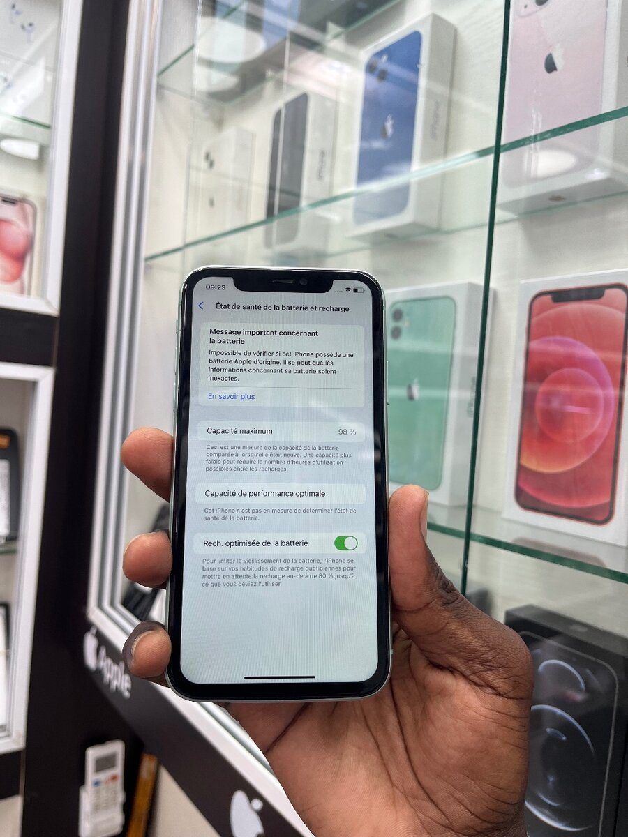 IPhone 11 simple 64O