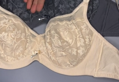 Девочки поддержите пожалуйста лайками ❤️❤️❤️🌹!  Бренд - Шарман  На тонком подкладе из хлопка Несъёмный бретель На костачке