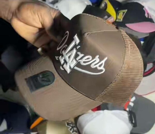 Casquette ajustable sportive