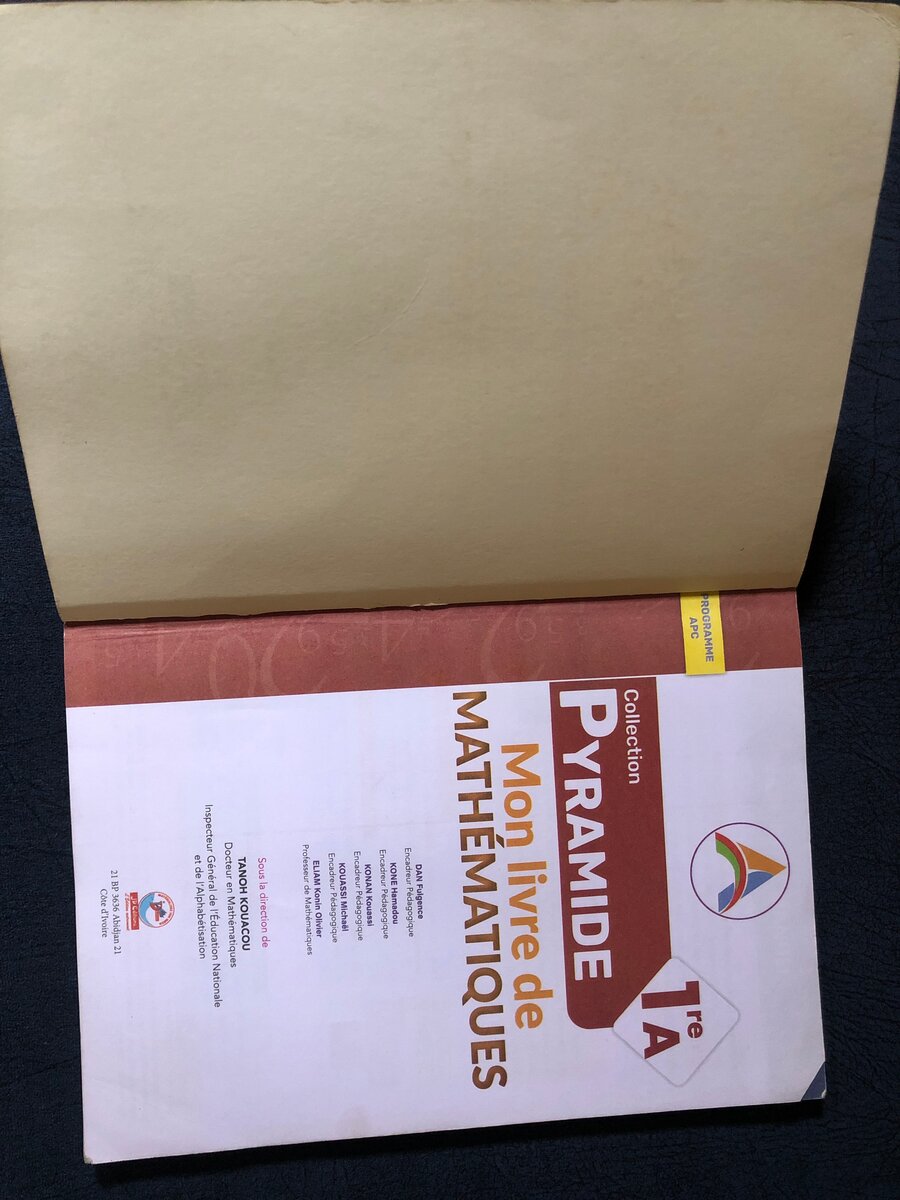 Livre de mathématiques